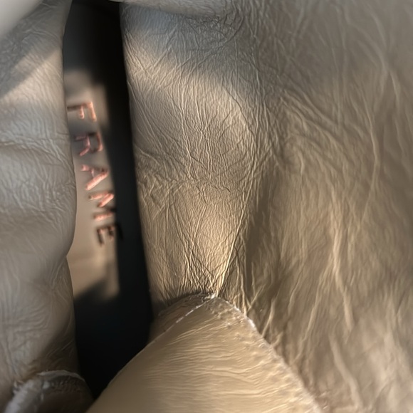 NWOT. FRAME Le Filmore Suede Boots in Cream size 37 (US 7) - Picture 5 of 6